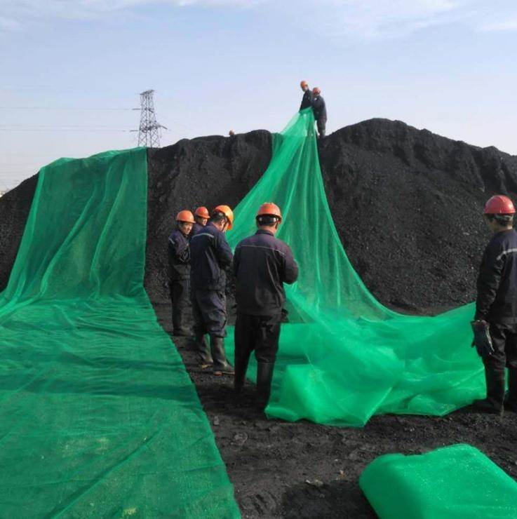 Pentinge nginstal Coal Yard Dustproof Net ing pekarangan batubara