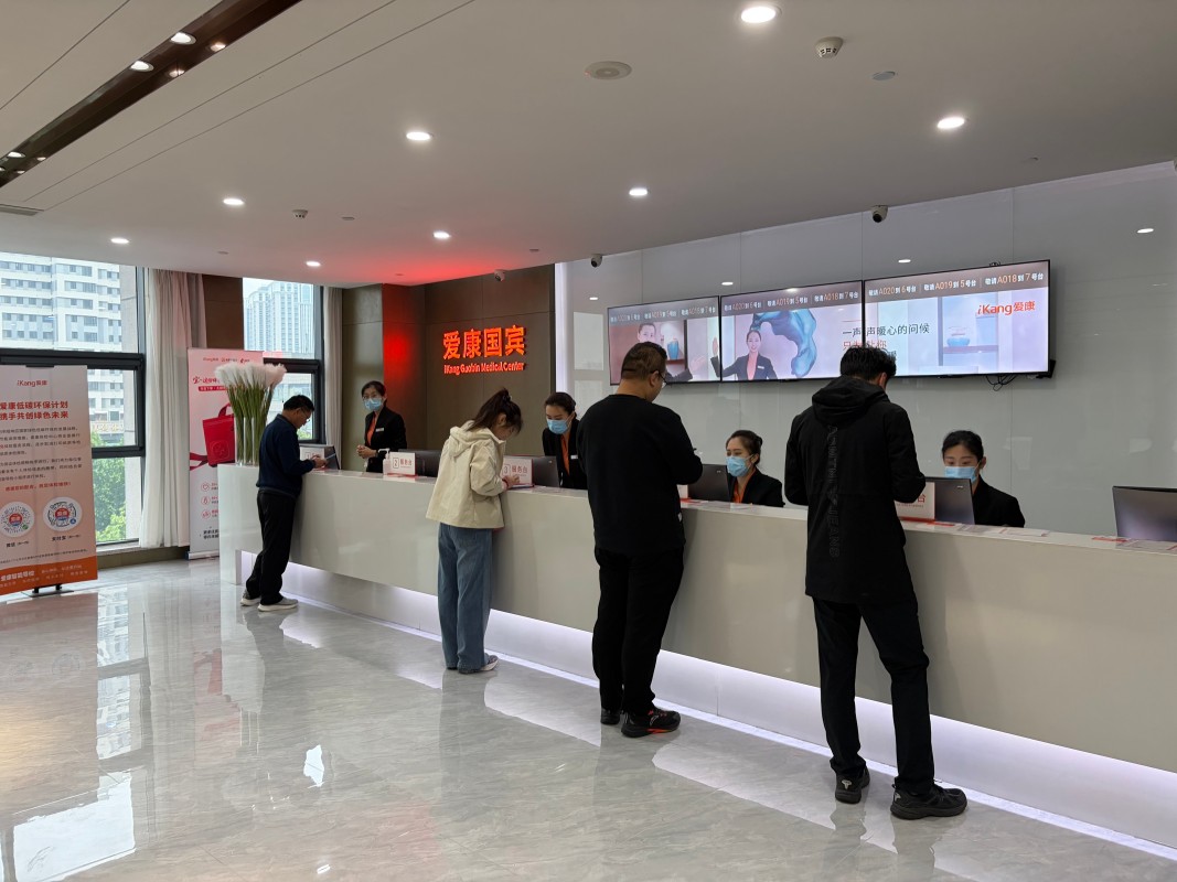 Yantai Double Plastic Industry Nganakake Pemeriksaan Fisik Karyawan lan Kegiatan Team Building